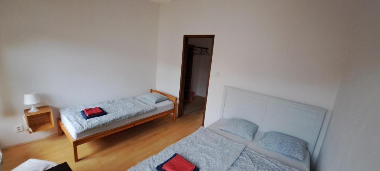 Penzion A Restaurace U Baby Subrovy Hotel Kokorin Kültér fotó