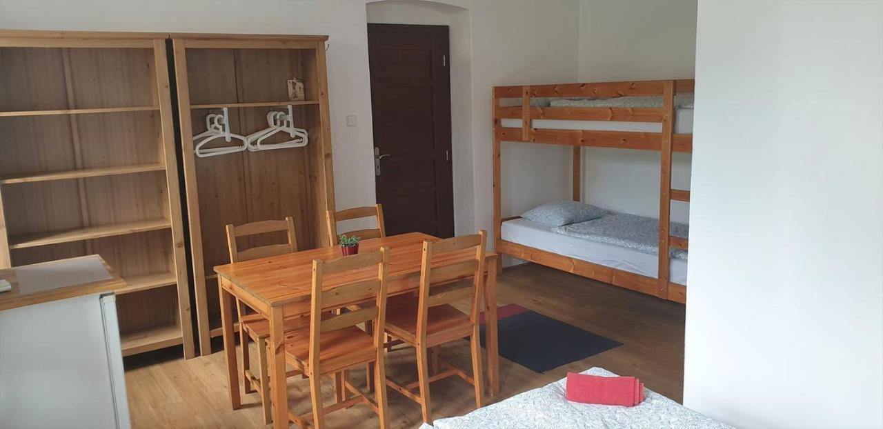 Penzion A Restaurace U Baby Subrovy Hotel Kokorin Kültér fotó